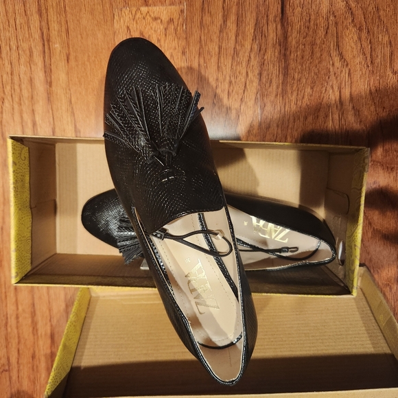 Zara black tassel loafer - Picture 2 of 3